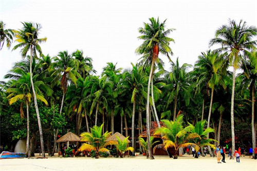 烈焰红唇串串香