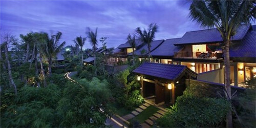 许蛮多芝士烤牛肉卷