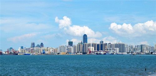 在茶陵县适合90后的中式快餐加盟品牌有哪些，加盟王老鸡电烤鸡架在茶陵县开店好不好经营