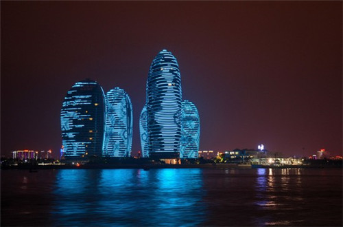 阳春站有什么景点（阳春站有什么景点可以玩）